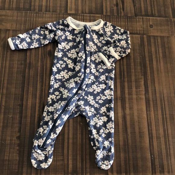 Bestaroo footed onsie NB - Picture 1 of 4